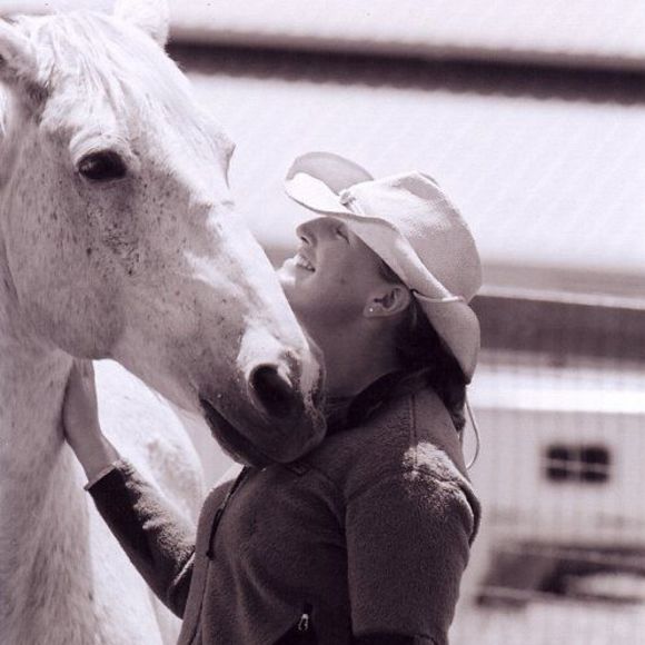 Meet your Posher, Jeanette - Picture 1 of 1